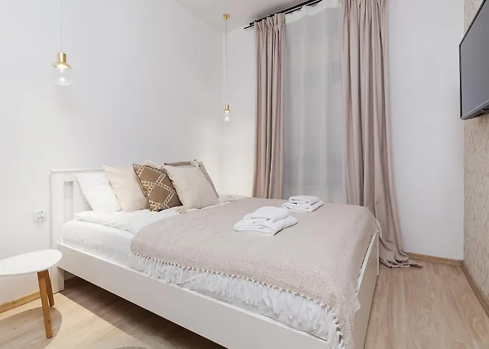 Main Square Apartment - Private Parking - Sw Krzyza 16
